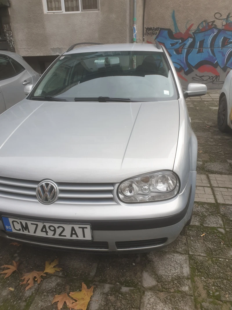 VW Golf, снимка 2 - Автомобили и джипове - 47415574