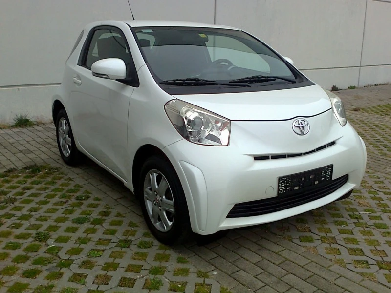 Toyota IQ  BENZIN, снимка 3 - Автомобили и джипове - 44512376