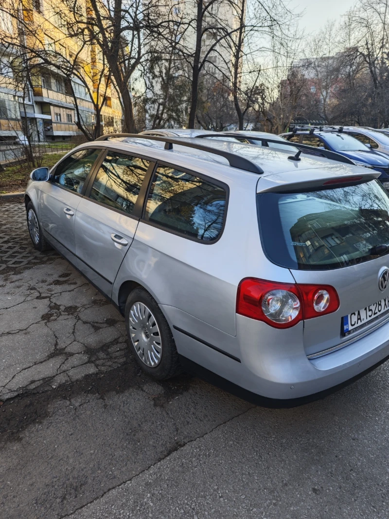 VW Passat В6 TDI, снимка 4 - Автомобили и джипове - 49355745