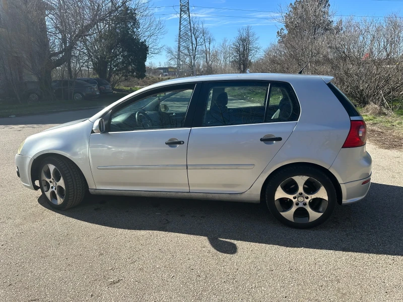 VW Golf 2.0 TDI, снимка 4 - Автомобили и джипове - 49413367