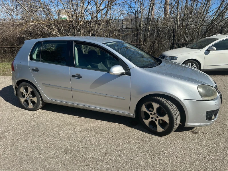 VW Golf 2.0 TDI, снимка 7 - Автомобили и джипове - 49413367