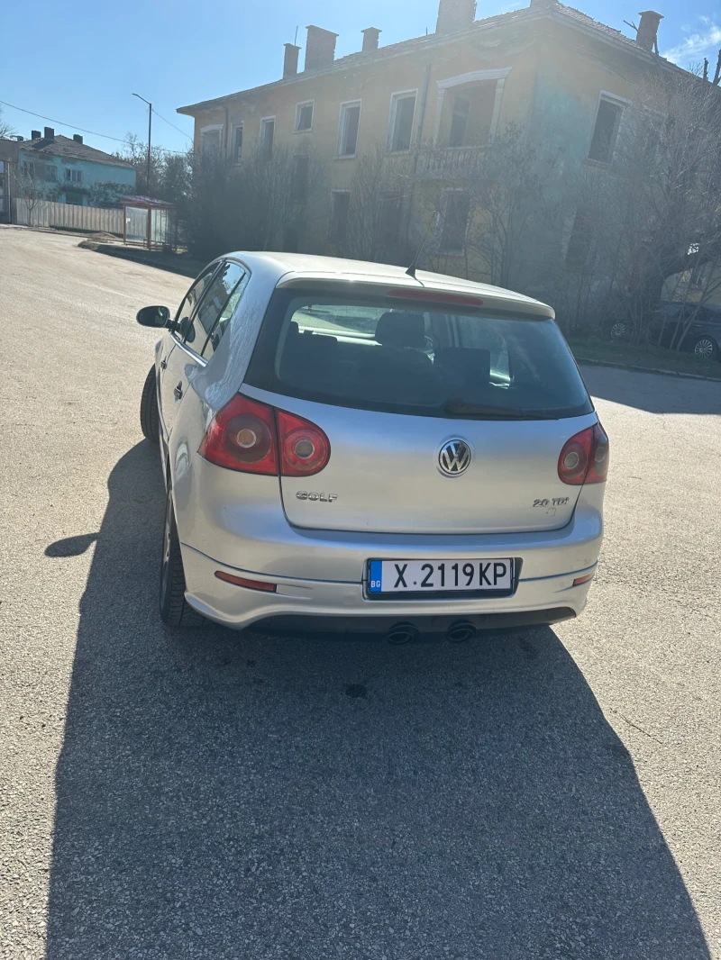 VW Golf 2.0 TDI, снимка 5 - Автомобили и джипове - 49413367