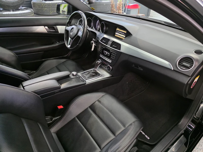 Mercedes-Benz C 220 AMG , снимка 11 - Автомобили и джипове - 50800775