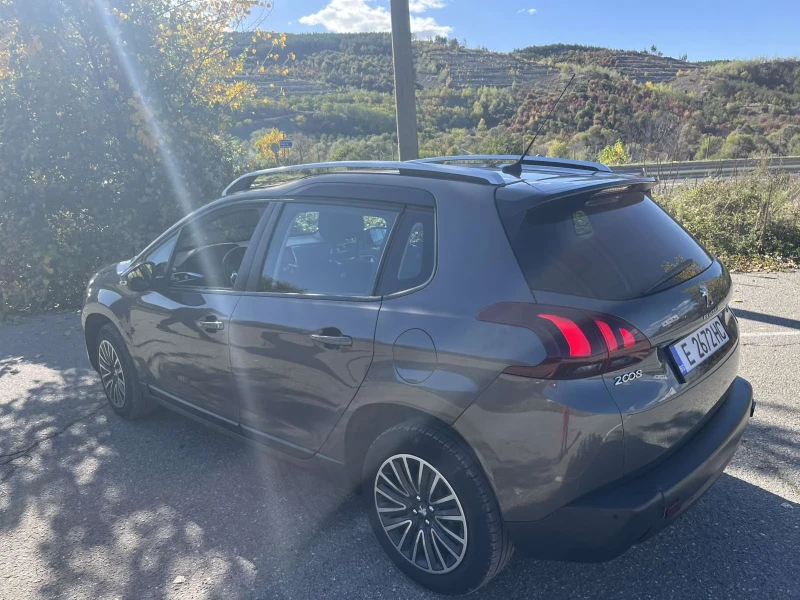 Peugeot 2008, снимка 17 - Автомобили и джипове - 52179661