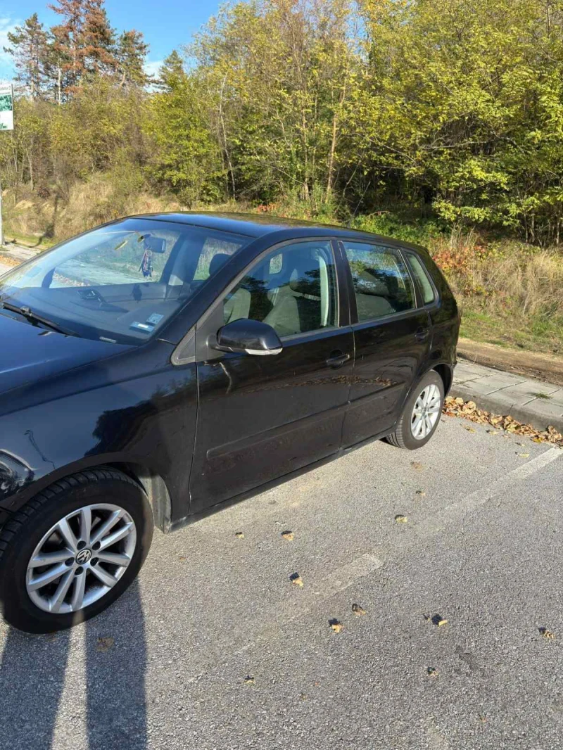 VW Polo купе, снимка 4 - Автомобили и джипове - 52326187