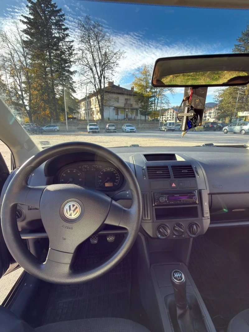 VW Polo купе, снимка 7 - Автомобили и джипове - 52326187