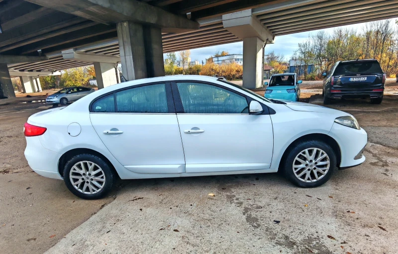 Renault Fluence, снимка 9 - Автомобили и джипове - 52369421