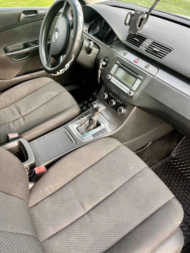 VW Passat 2.0, снимка 8 - Автомобили и джипове - 52403344