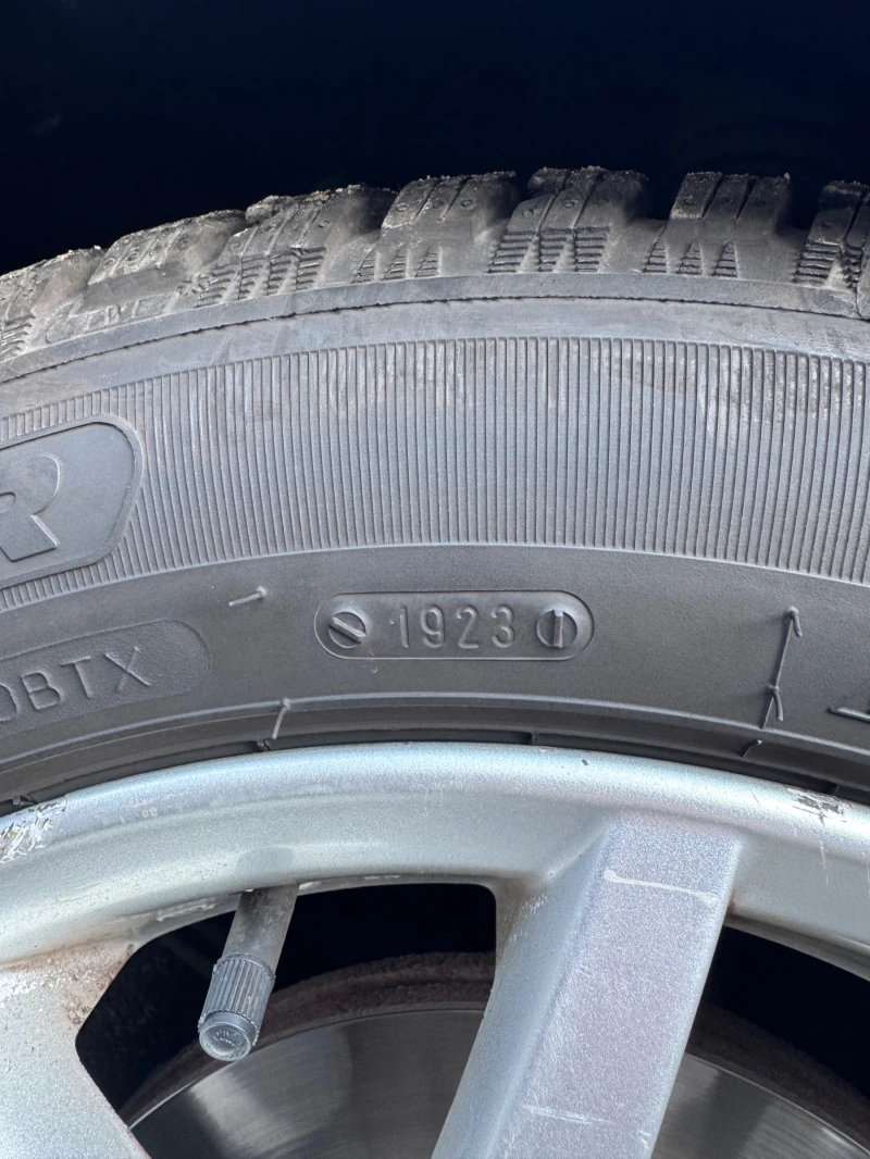 VW Golf  1.9 Помпа Дюза 280hp, снимка 14 - Автомобили и джипове - 52873918