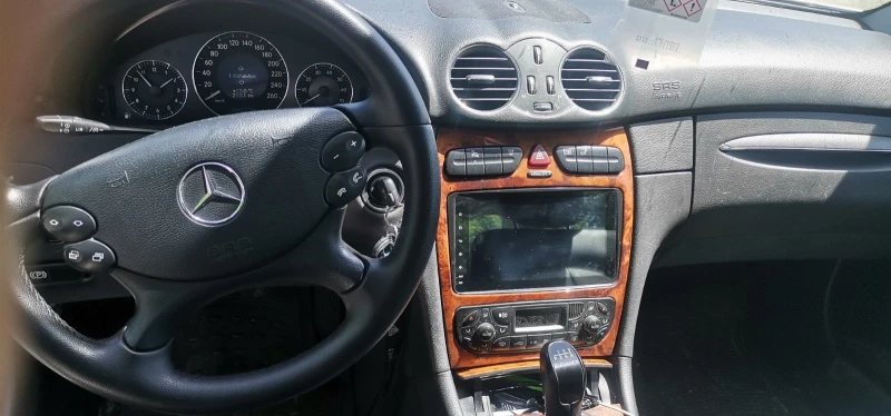 Mercedes-Benz CLK, снимка 4 - Автомобили и джипове - 53213897