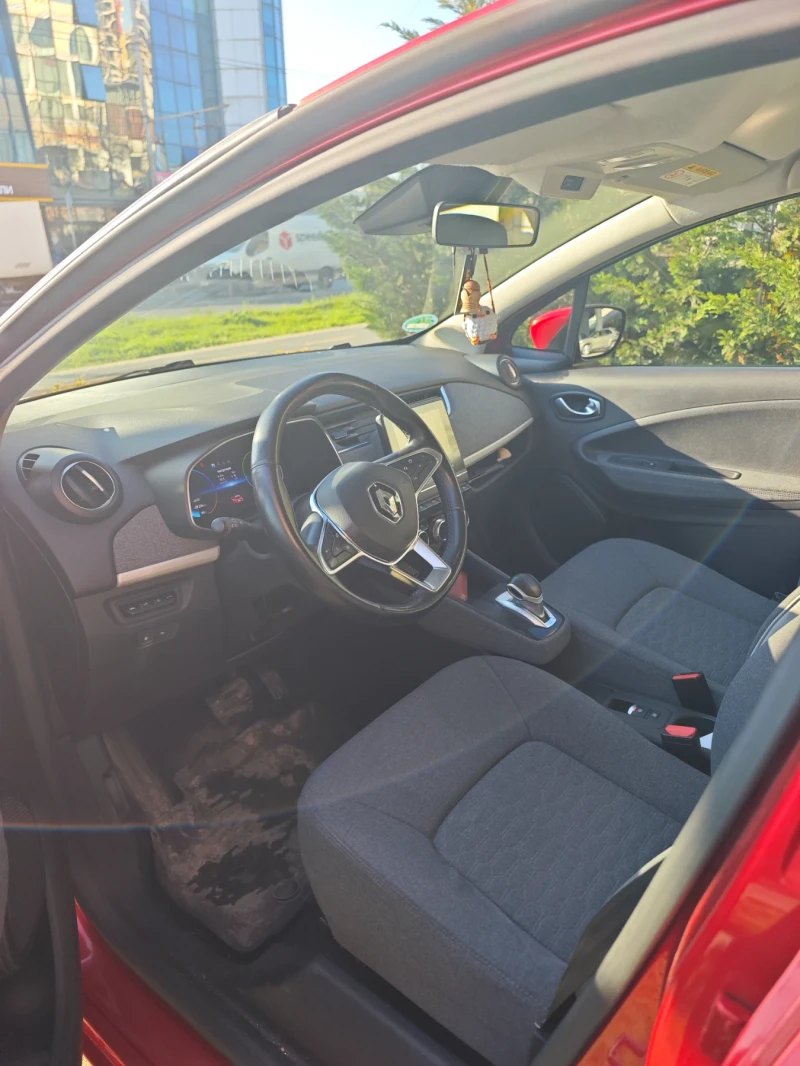 Renault Zoe Z.E. 50 R110 Experience Selection , снимка 4 - Автомобили и джипове - 53225631