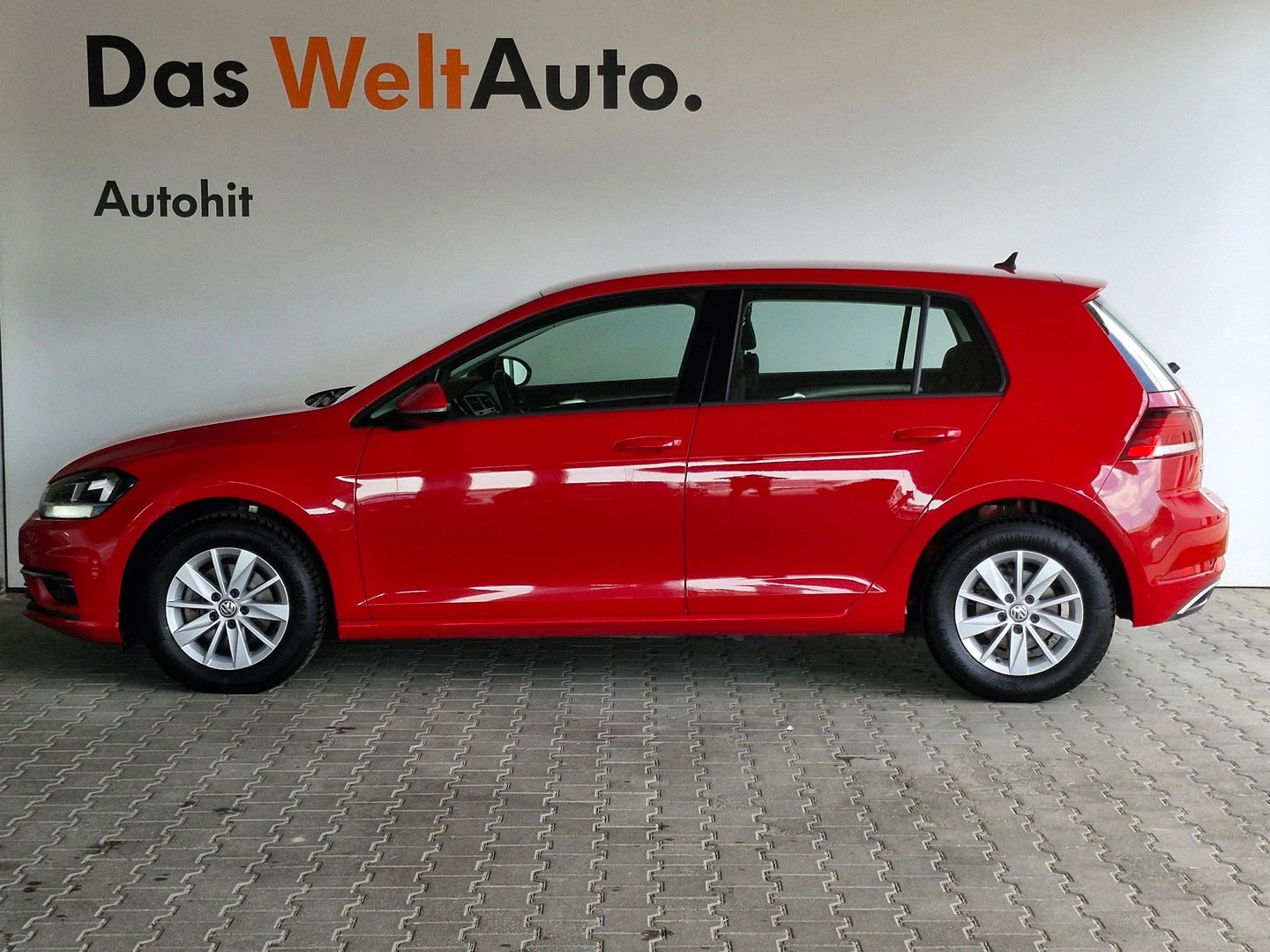 VW Golf Comfortline 1.6TDI BMT - изображение 3