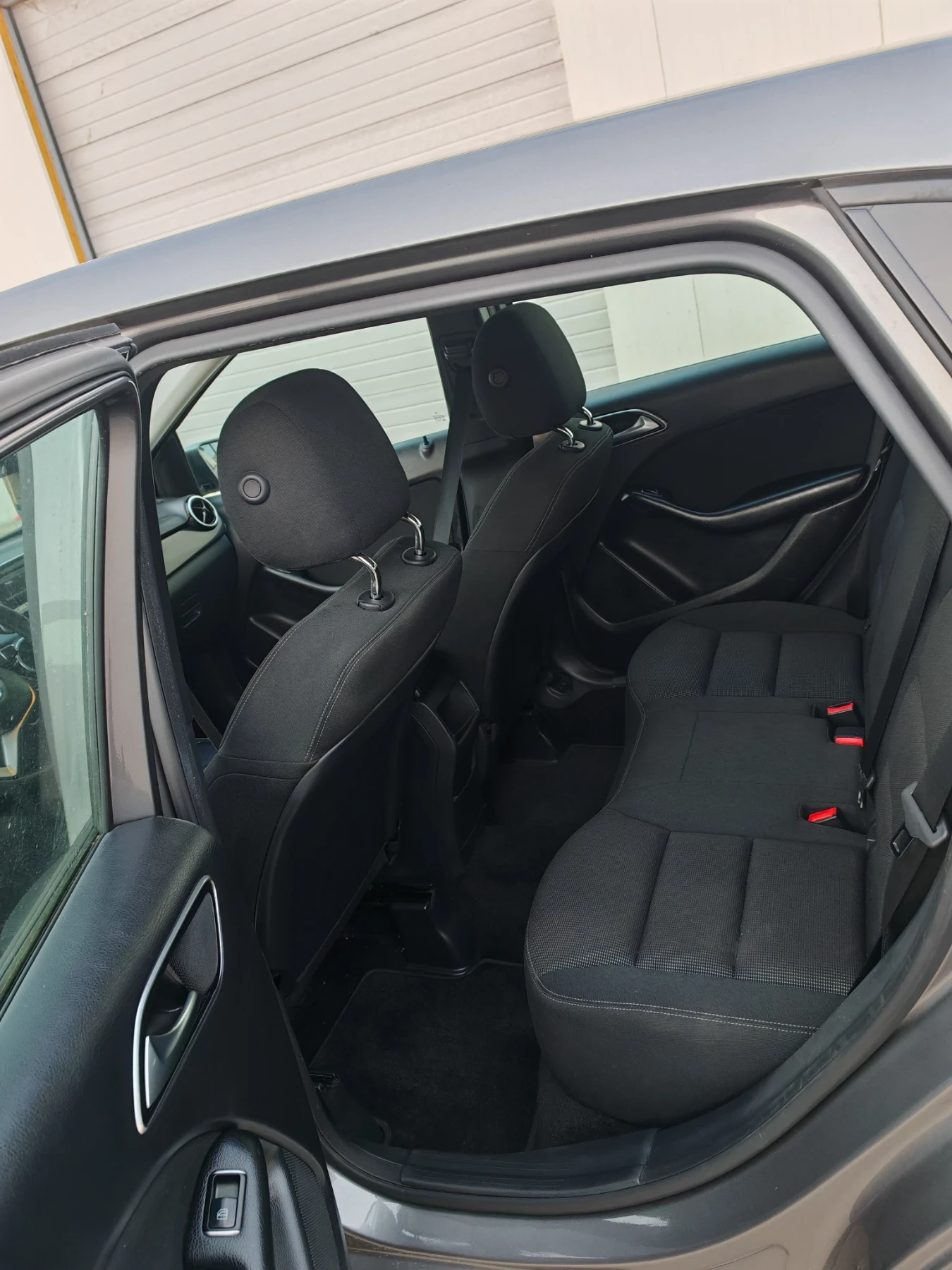 Mercedes-Benz B 180 Avtomat  | Mobile.bg — изображение 16