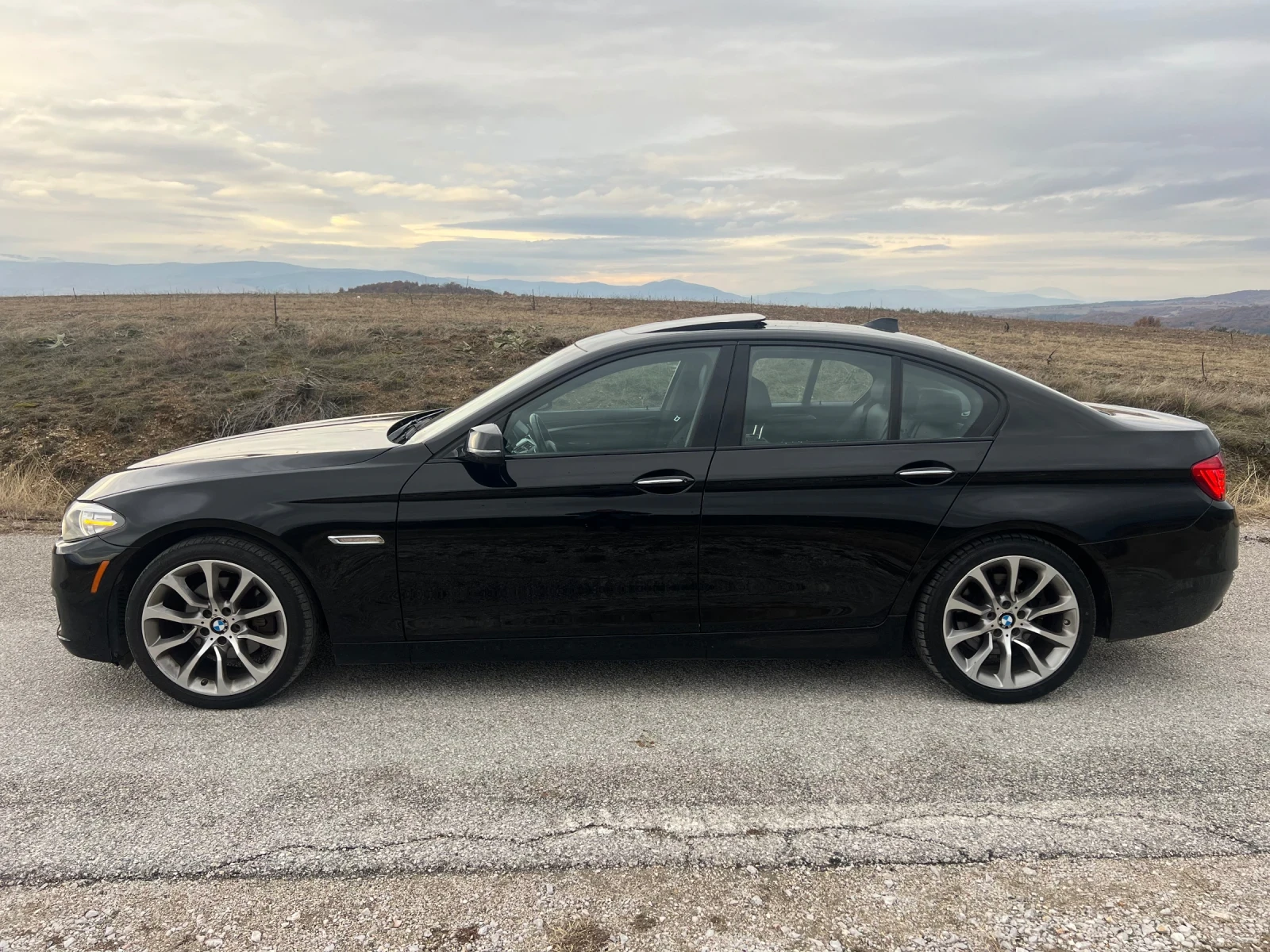 BMW 528 XDrive - изображение 4