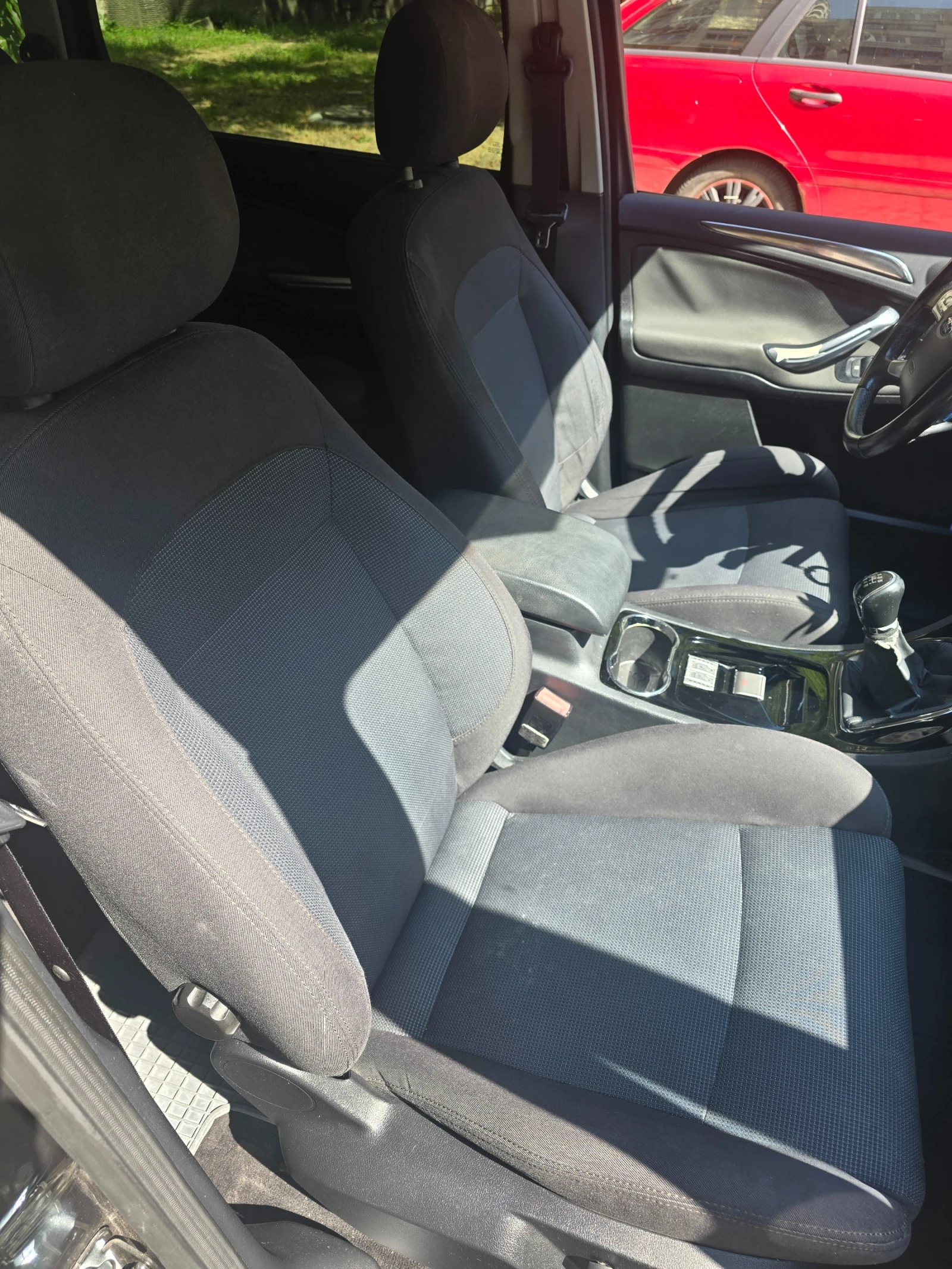 Ford S-Max  - изображение 10