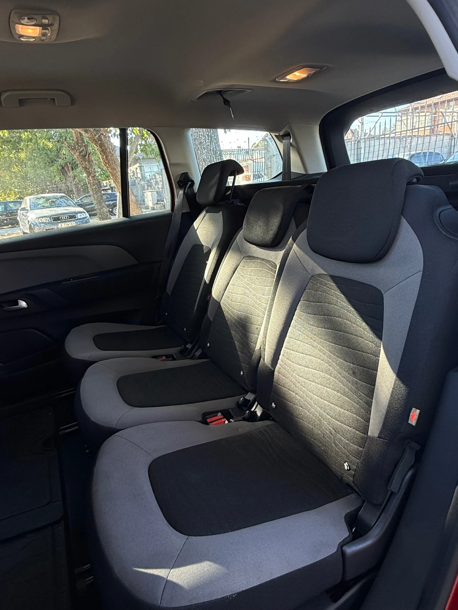 Citroen C4 Picasso 1.6 DIESEL AUSTRIA | Mobile.bg   13