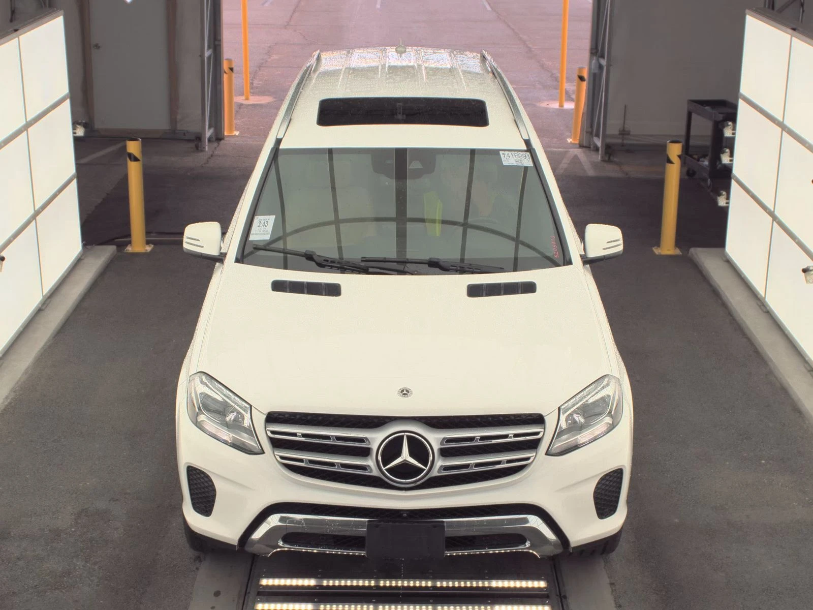 Mercedes-Benz GLS 450 4MATIC - изображение 2