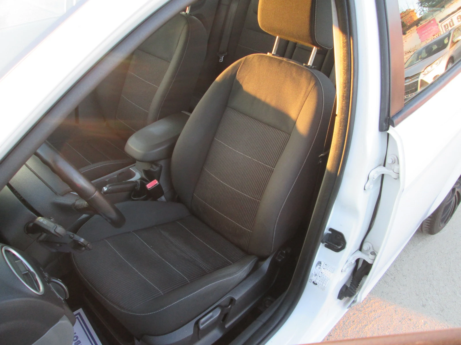 Ford Focus 2.0I ���-BRC+ 4�� ������ � ���� | Mobile.bg � ����������� 9