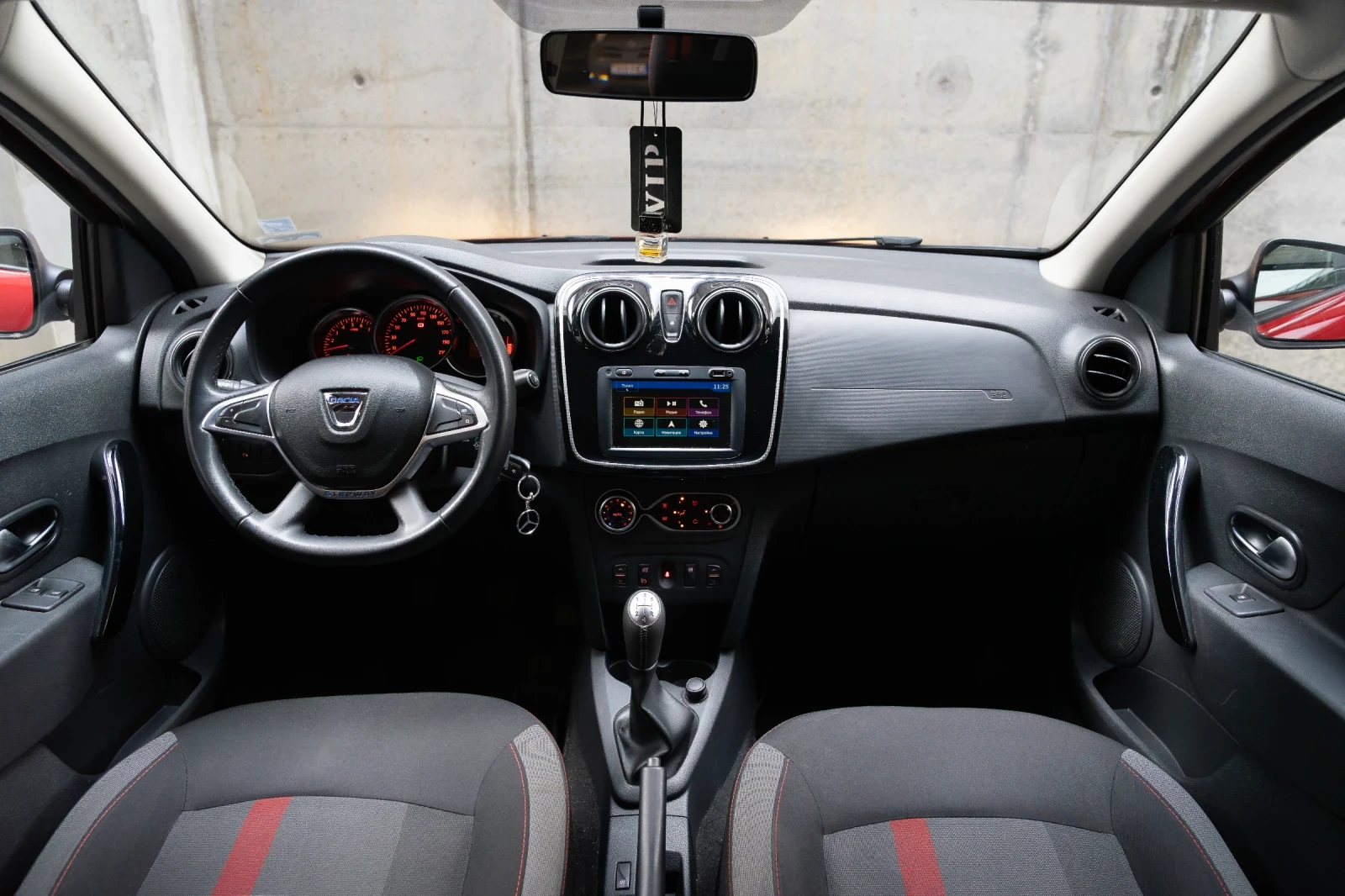 Dacia Sandero STEPWAY 1.5DCi - изображение 8