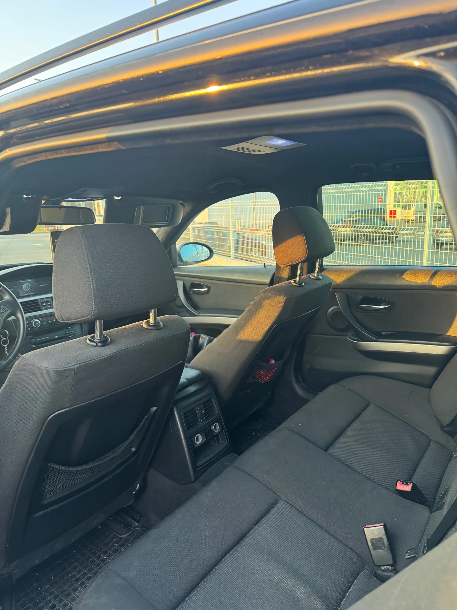 BMW 320 2.0 D, снимка 8 - Автомобили и джипове - 53849869