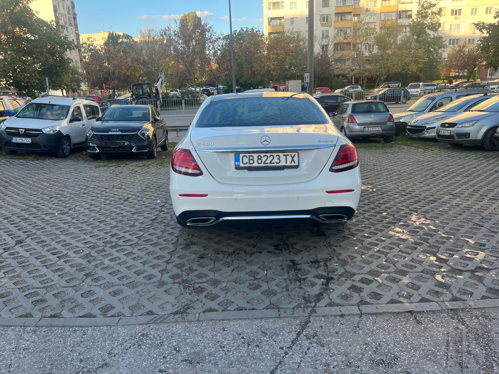 Mercedes-Benz E 400, снимка 9 - Автомобили и джипове - 53906690