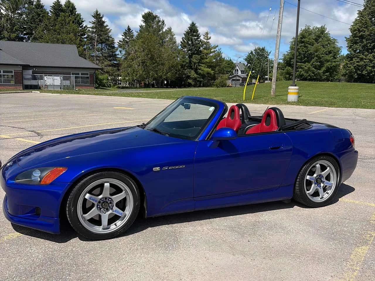 Honda S2000 РЪЧНИ СКОРОСТИ * CARFAX * ЧЕРВЕНА КОЖА * , снимка 11 - Автомобили и джипове - 54813812