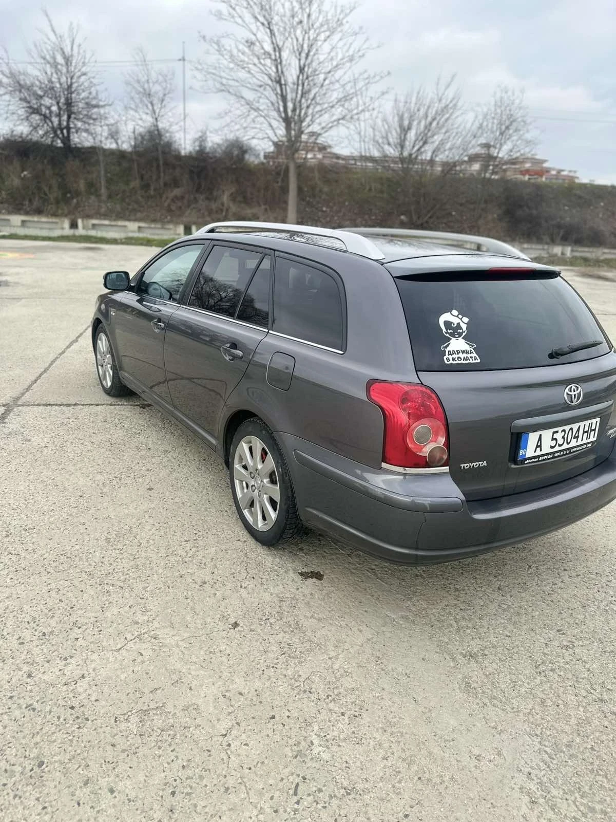 Toyota Avensis 2.2D-CAT, снимка 5 - Автомобили и джипове - 54874528