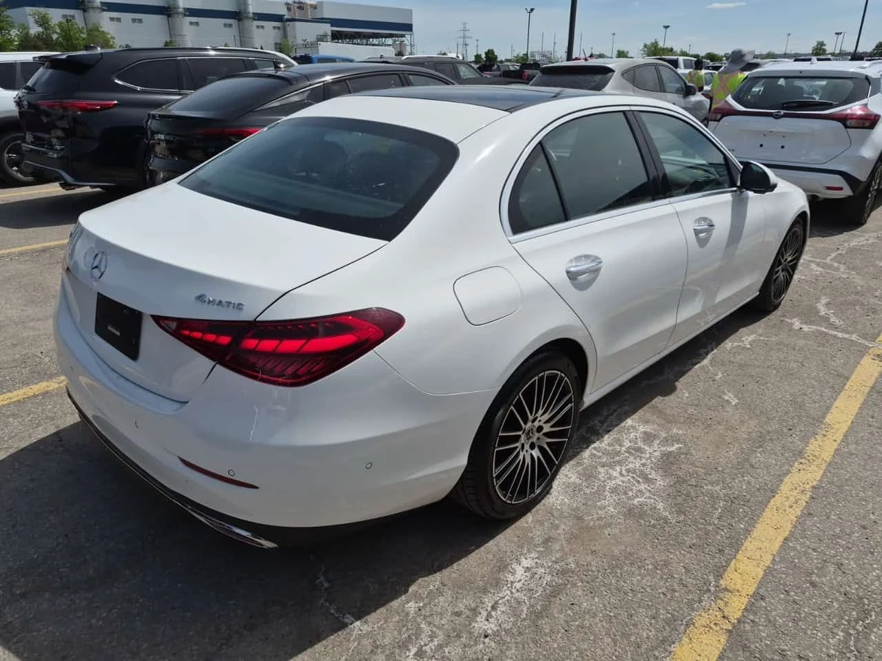 Mercedes-Benz C 300 * CARFAX * БЕЗ ПЪРВОНАЧАЛНА ВНОСКА, снимка 3 - Автомобили и джипове - 54885052