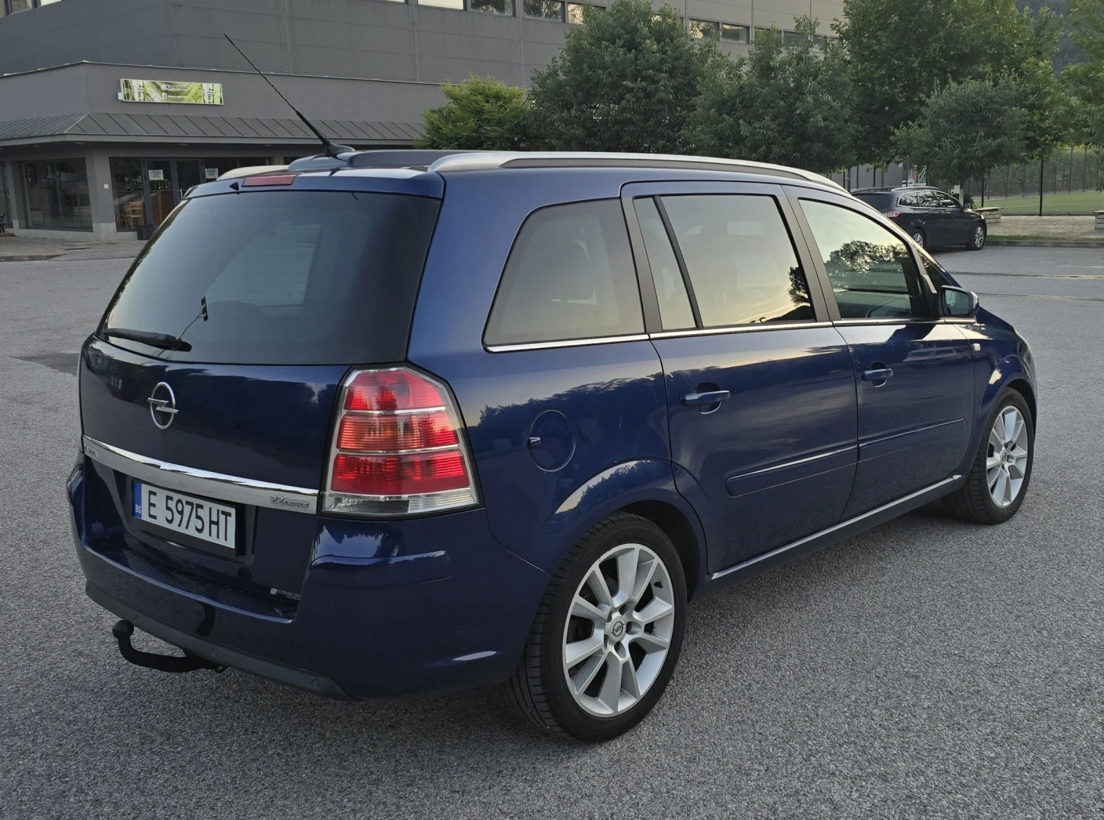 Opel Zafira 2.2 i Автоматик !!! , снимка 10 - Автомобили и джипове - 54933956