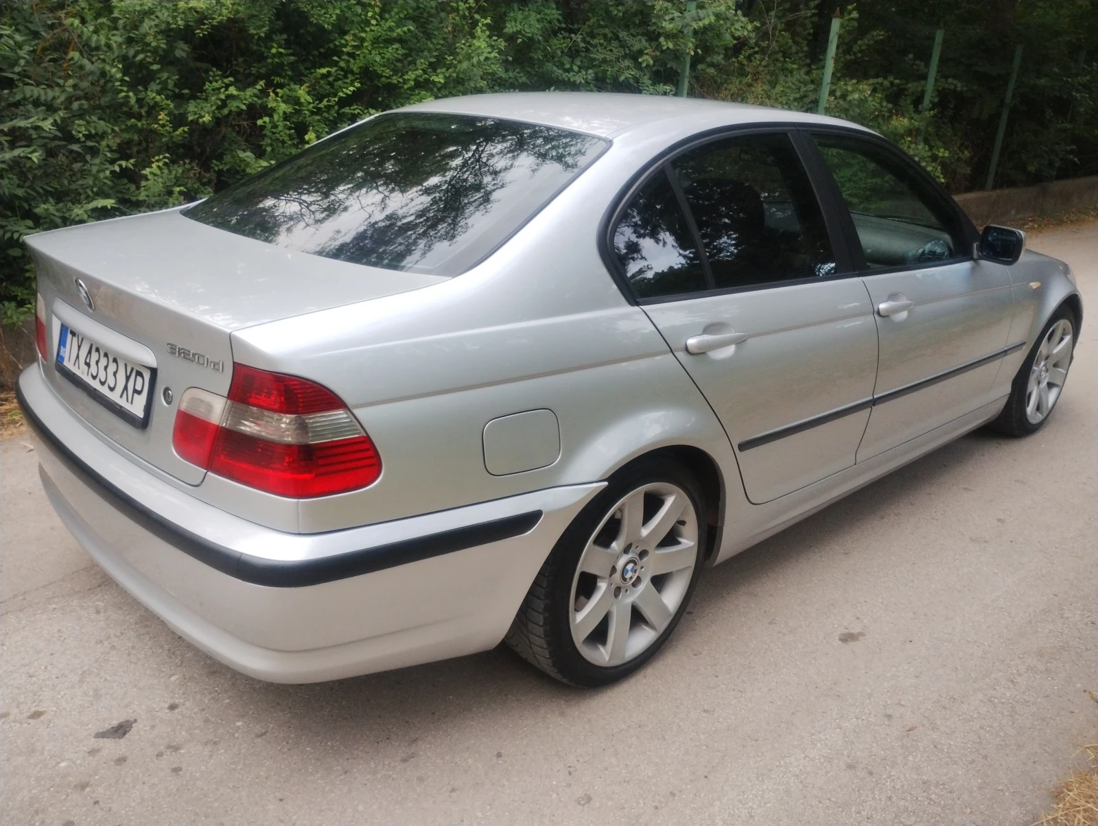 BMW 320 D, снимка 6 - Автомобили и джипове - 55159840