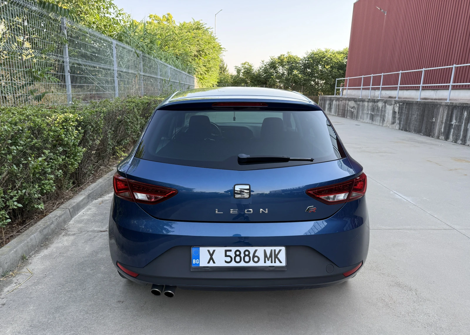 Seat Leon 2.0 TDI DSG FR, снимка 7 - Автомобили и джипове - 55332618