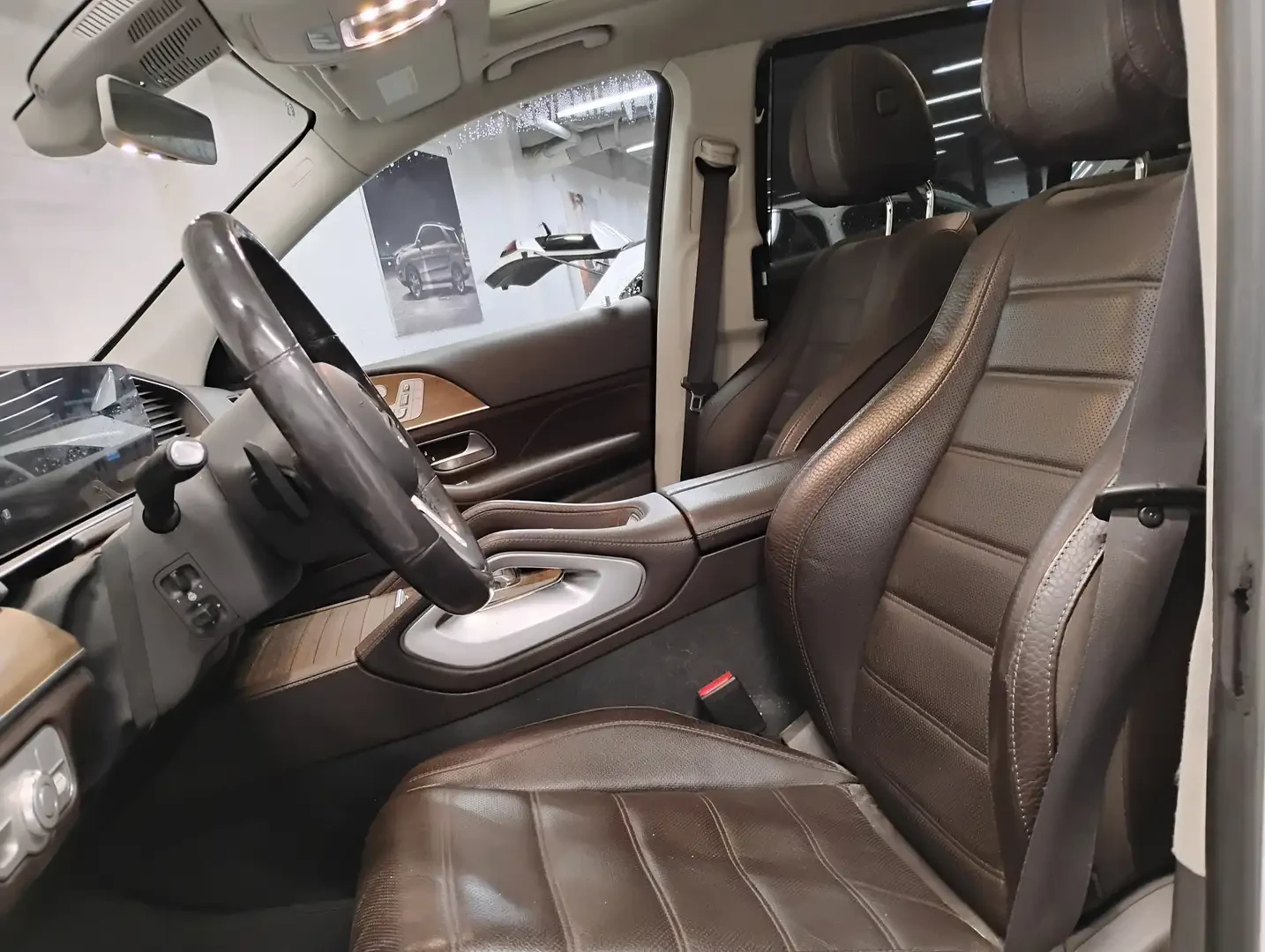 Mercedes-Benz GLS 450 BURMESTER* 360КАМЕРА* ПАНОРАМА* LANE* ASSIST* , снимка 11 - Автомобили и джипове - 55463234