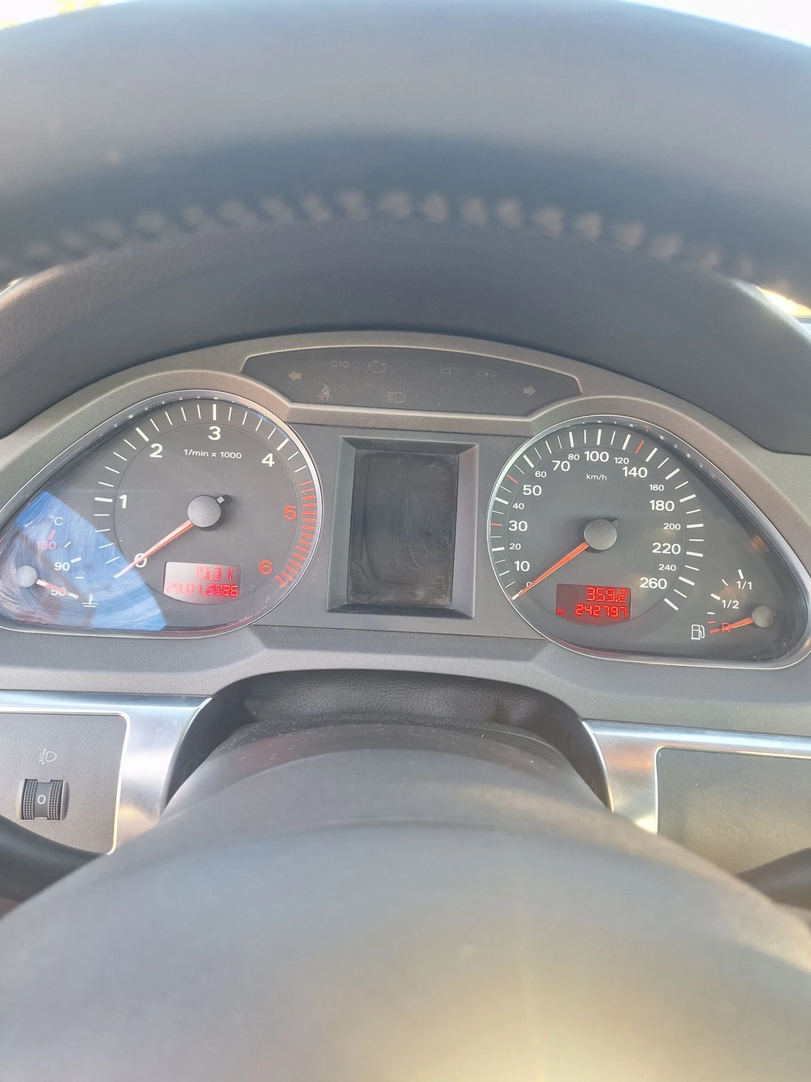 Audi A6 2.0 tdi, снимка 8 - Автомобили и джипове - 55466789