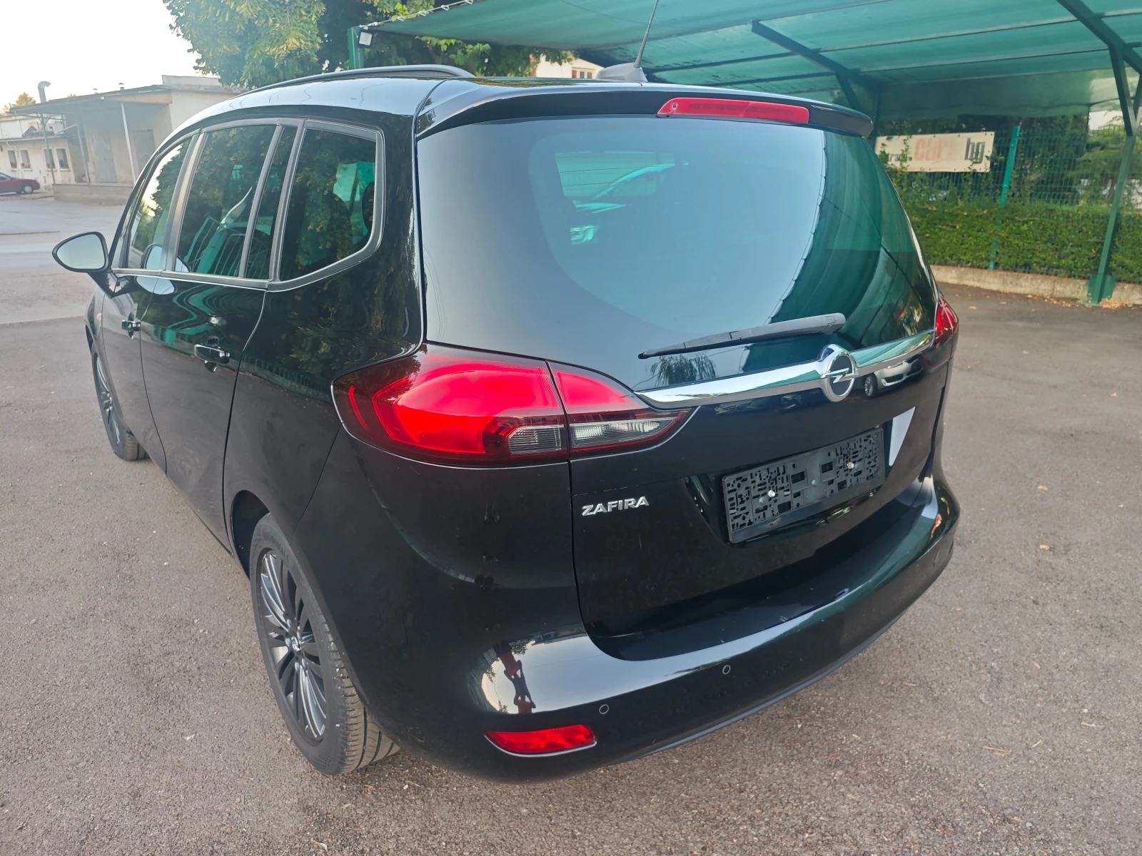 Opel Zafira 1.6i-Avtomat-6+ 1-Navi, снимка 3 - Автомобили и джипове - 55597979