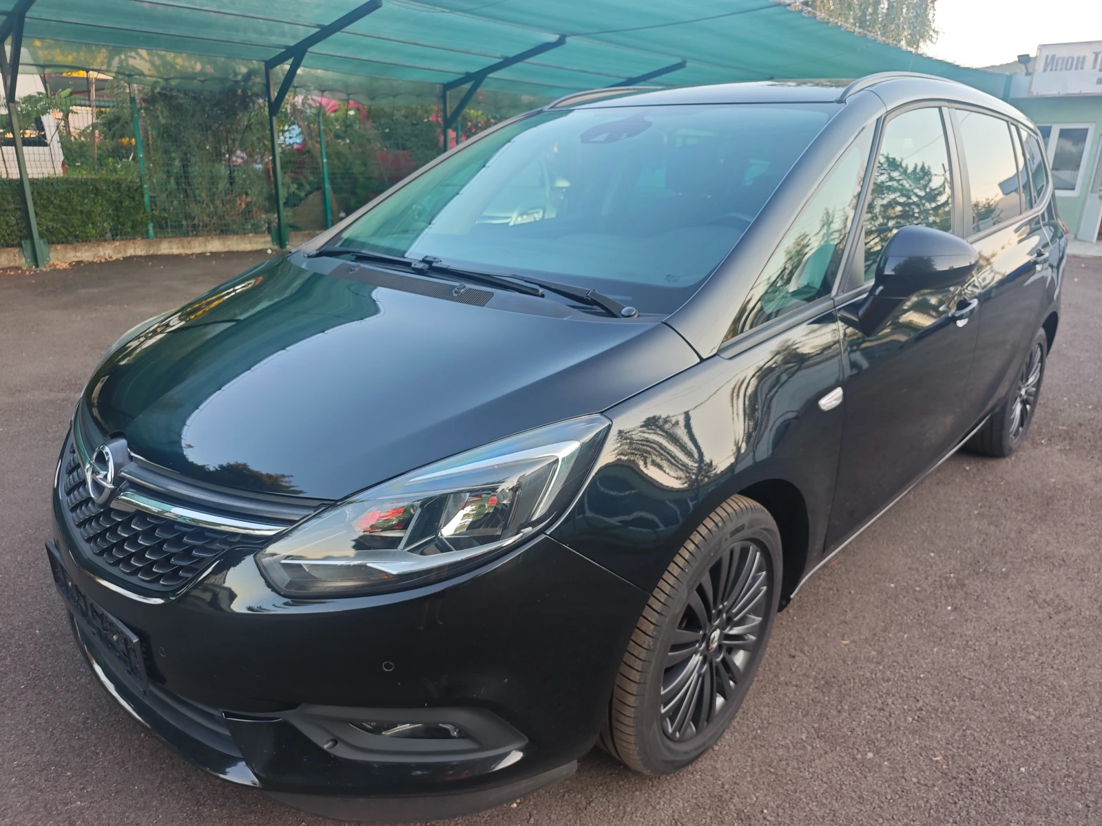 Opel Zafira 1.6i-Avtomat-6+ 1-Navi