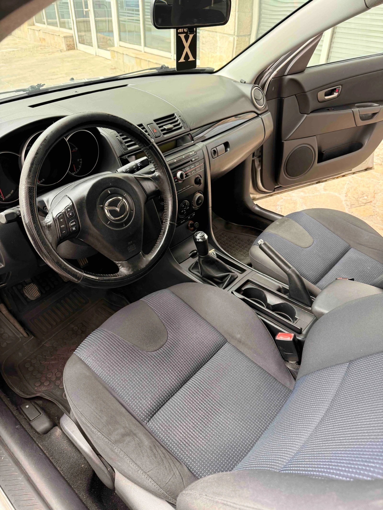 Mazda 3, снимка 8 - Автомобили и джипове - 55786170