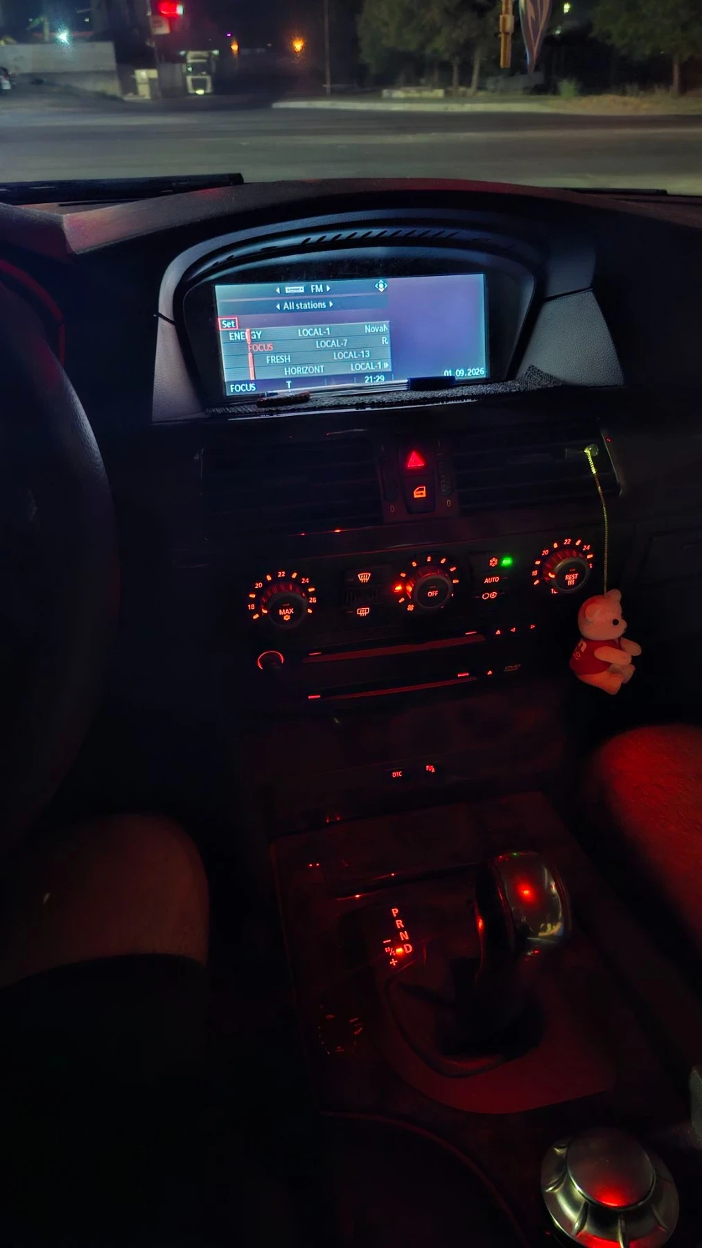 BMW 520 2.0, снимка 7 - Автомобили и джипове - 56041041