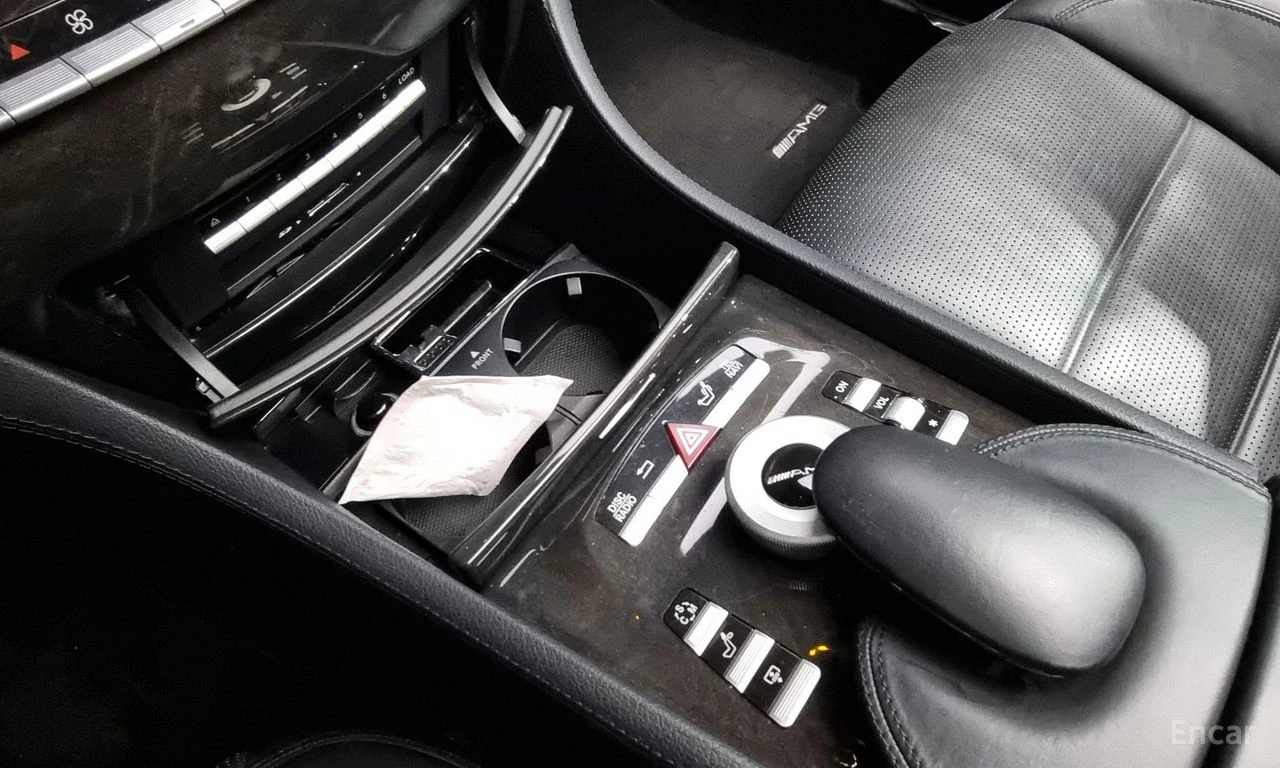 Mercedes-Benz CL 63 AMG HARMON* KARDON* ОБДУХВАНЕ* ДИСТРОНИК* МАСАЖ* , снимка 11 - Автомобили и джипове - 56113530