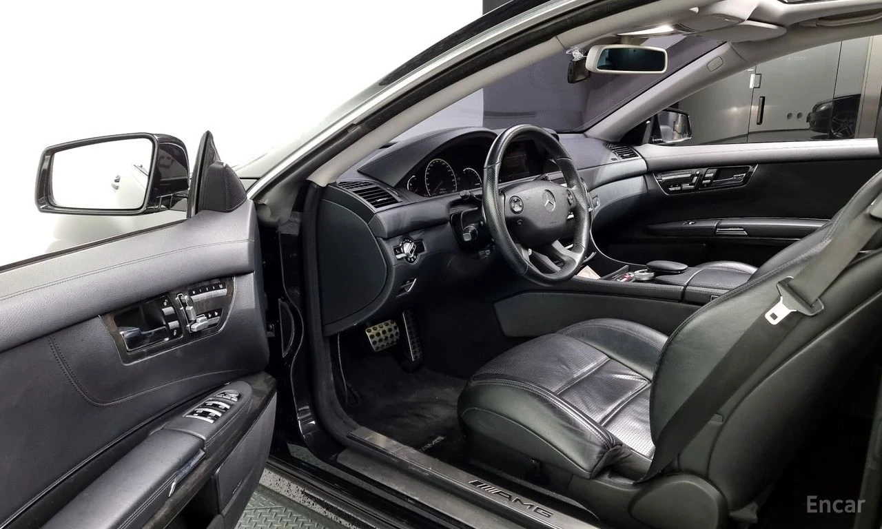 Mercedes-Benz CL 63 AMG HARMON* KARDON* ОБДУХВАНЕ* ДИСТРОНИК* МАСАЖ* , снимка 6 - Автомобили и джипове - 56113530