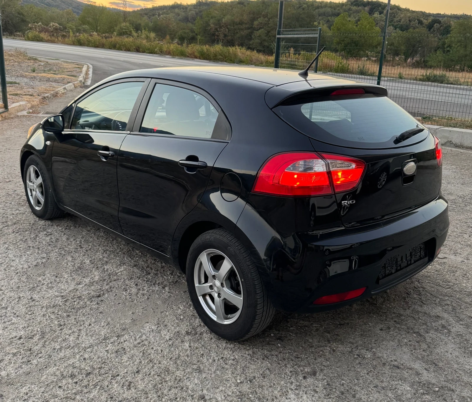 Kia Rio 162000�� | Mobile.bg � ����������� 6