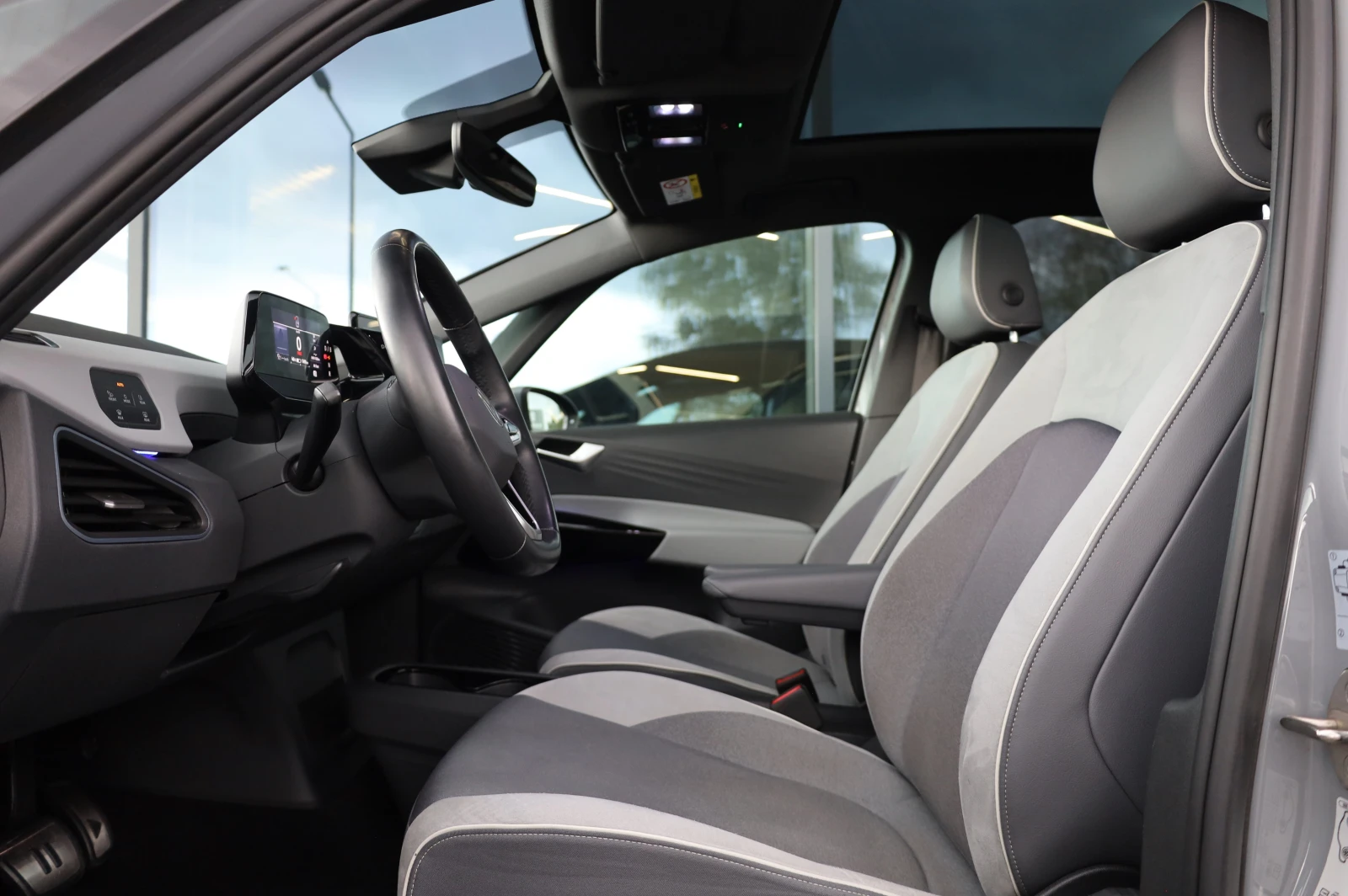 VW ID.3 PRO* KEYLESS GO* PANO, снимка 11 - Автомобили и джипове - 56270831