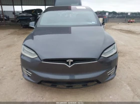 Tesla Model X 100D/75D/P100D, снимка 12
