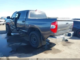 Toyota Tundra * SR5. * 4X4 * 5.7 * HEMI (CARFAX) | Mobile.bg    8