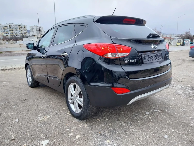 Hyundai IX35 2.0 CRDI, 4x4, снимка 4 - Автомобили и джипове - 48477746