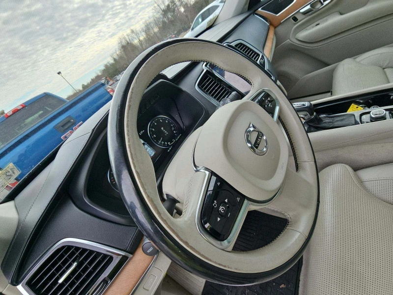 Volvo Xc90 INSCRIPTION/ПОДГРЕВ/ОБДУХВАНЕ/KEYLESS/PANO/NAVI, снимка 8 - Автомобили и джипове - 49286484