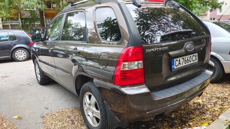 Kia Sportage, снимка 4 - Автомобили и джипове - 53389610