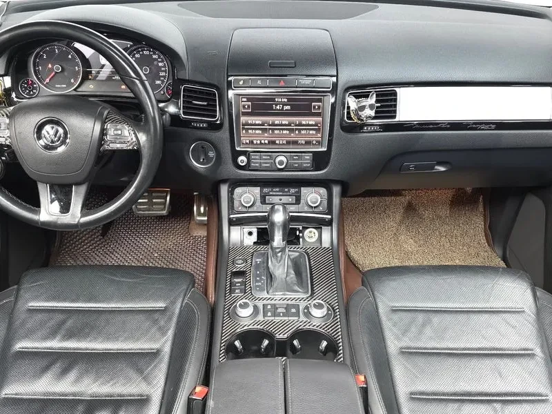VW Touareg 30TDI, снимка 7 - Автомобили и джипове - 55925685