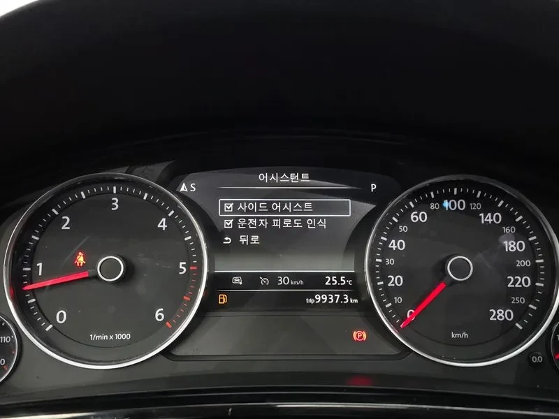VW Touareg 30TDI, снимка 8 - Автомобили и джипове - 55925685