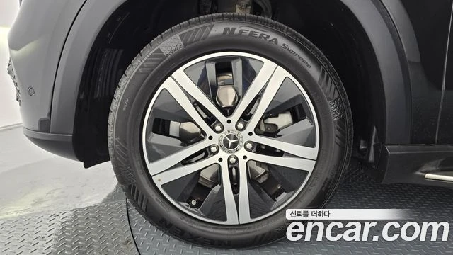 Mercedes-Benz GLE 300 | TOP SERVICE 80K KM, снимка 5 - Автомобили и джипове - 56013780