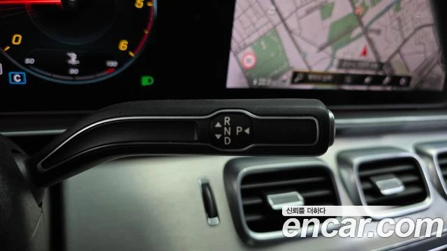 Mercedes-Benz GLE 300 | TOP SERVICE 80K KM, снимка 9 - Автомобили и джипове - 56013780